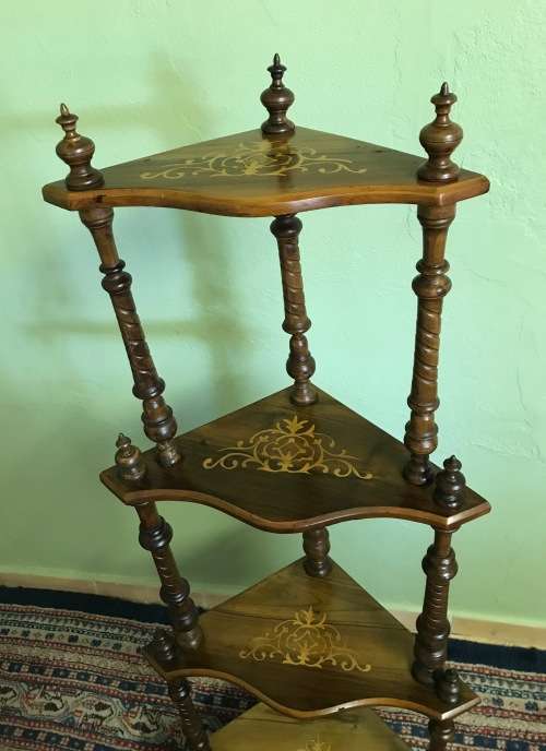 VICTORIAN INLAID WALNUT WHATNOT 1837 to 1901 Inlaid four tier corner what-not turned column supports