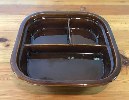 OVEN DISH TRAY SQUARE BROWN with 3 COMPARTMENTS SERVE 3 different VEGETABLES/MEATS MADE in the USA.