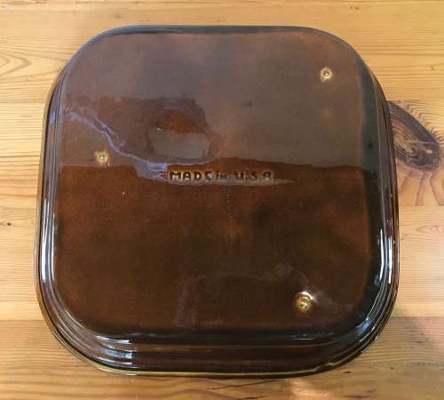 OVEN DISH TRAY SQUARE BROWN with 3 COMPARTMENTS SERVE 3 different VEGETABLES/MEATS MADE in the USA.