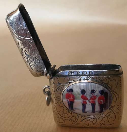 STERLING SILVER & ENAMEL VESTA CASE=WILLIAM M. HAYES=BIRMINGHAM=1900="Queens Guards"=ENGLAND.