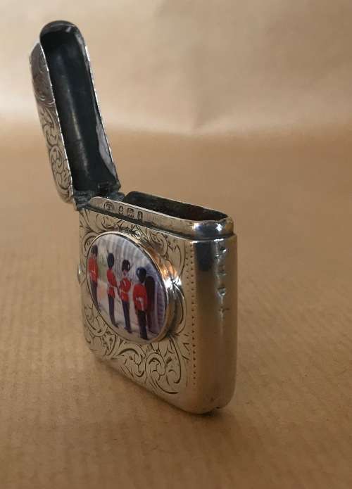 STERLING SILVER & ENAMEL VESTA CASE=WILLIAM M. HAYES=BIRMINGHAM=1900="Queens Guards"=ENGLAND.