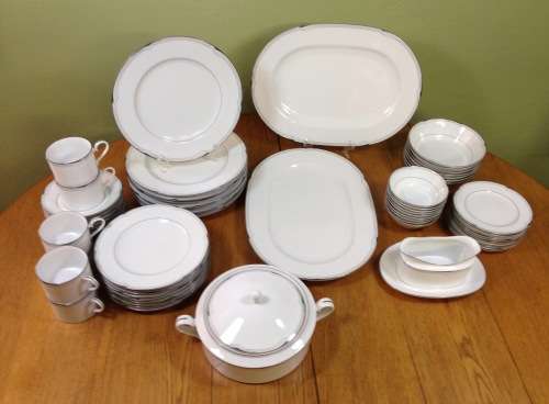 NORITAKE DYNASTY DINNER & TEA SERVICE=6-9 PLACE Setting=62 PIECES=SRI LANKA=L565=IMMACULATE=ELEGANT