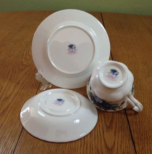 ROYAL ALBERT MOONLIGHT ROSE=CUP=SAUCER=CAKE PLATE=TEA TRIO=Bone China=1987.