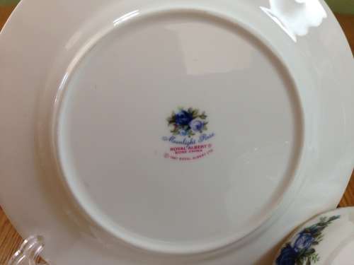 ROYAL ALBERT MOONLIGHT ROSE=CUP=SAUCER=CAKE PLATE=TEA TRIO=Bone China=1987.