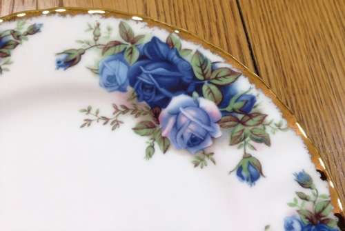ROYAL ALBERT MOONLIGHT ROSE=CUP=SAUCER=CAKE PLATE=TEA TRIO=Bone China=1987.