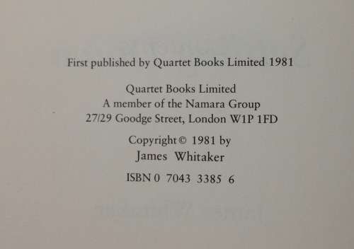 BOOK SETTLING DOWN JAMES WHITAKER LADY DIANA and PRINCE CHARLES 1981 SOFTCOVER.