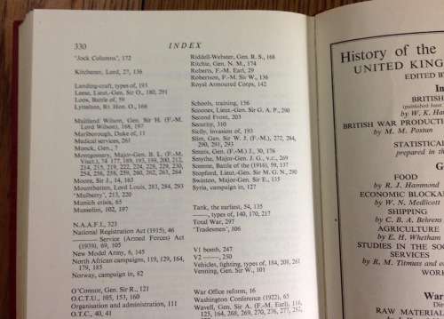 ARMS AND THE MEN IAN HAY 1950 THE SECOND WORLD WAR 1939-45 MILITARY HISTORY VARIOUS AUTHORS MAP BOOK