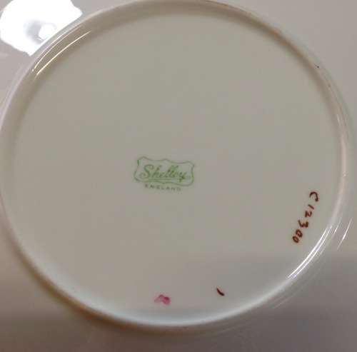 SHELLEY CAKE PLATE PINK CLOVERS GREY LEAVES C12300 1934 England RN795072 STUNNING!!!