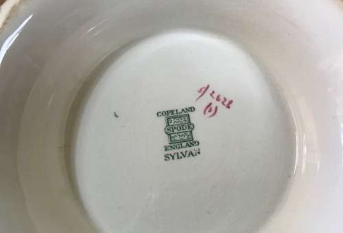 COPELAND SPODE=SYLVAN=ENGLAND=TUREEN and LID=FLOWERS and LEAVES=FLORAL=Please read notes......