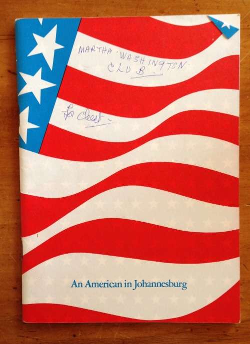 BROCHURE INFORMATION AN AMERICAN IN JOHANNESBURG THE AMERICAN WOMENS CLUB 50 pages.