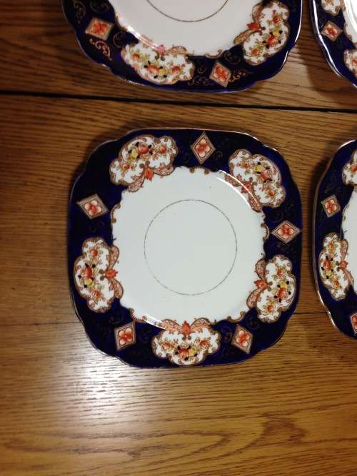 ROYAL ALBERT DERBY IMARI STYLE SQUARE ENTREE SALAD DESSERT PLATES x 8 CROWN CHINA 1917-1925 ENGLAND