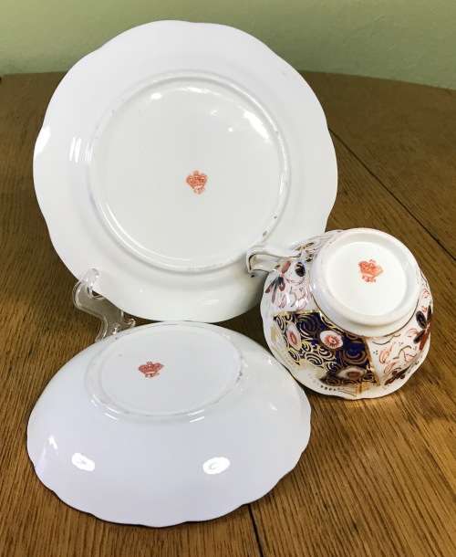 MAGNIFICENT IMARI TEA SET 40pc STEPHEN CLIVE? DERBY STYLE ENGLAND 12x TRIOS 2x CAKE Large MILK SUGAR