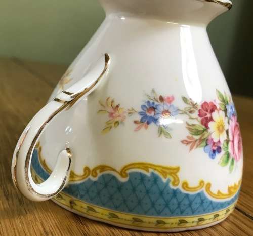 TEA TRIO=E. BRAIN and Co=FOLEY WORKS=Pattern 2700=WINDSOR BLUE=1936-48=FENTON=STAFFORDSHIRE=ENGLAND.