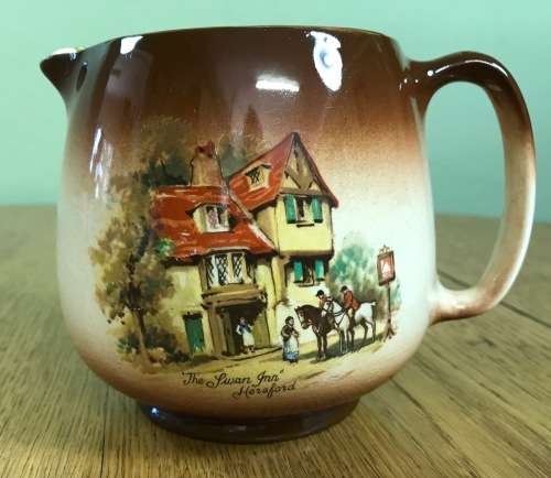 JUG PITCHER CROWN DEVON COACHING DAYS 1930-65 ENGLAND.