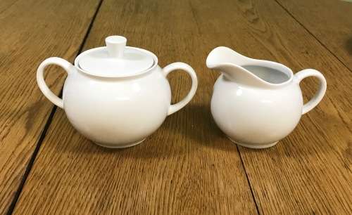 ARZBERG=DINNER & TEA SERVICE=76 PIECES=8 PLACE SETTING=ICE WHITE=GERMANY=AWESOME=PRACTICAL=SIMPLE!!!
