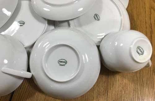 ARZBERG=DINNER & TEA SERVICE=76 PIECES=8 PLACE SETTING=ICE WHITE=GERMANY=AWESOME=PRACTICAL=SIMPLE!!!