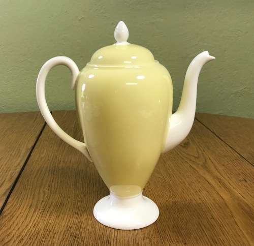 WEDGWOOD APRIL HARLEQUIN COFFEE SET 16 piece DEMITASSE EXPRESSO 1950`s STUNNING SERVICE!!!!!!!!!