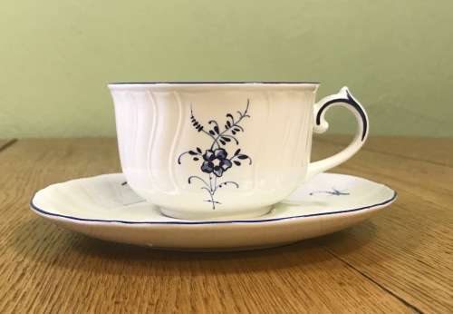 VILLEROY & BOCH=VIEUX LUXEMBOURG PATTERN=TEA CUP=SAUCER=MADE IN LUXEMBOURG=GERMANY=BLUE and WHITE!d