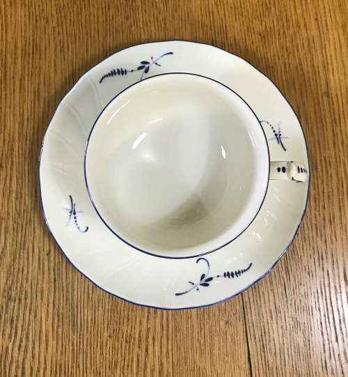 VILLEROY & BOCH=VIEUX LUXEMBOURG PATTERN=TEA CUP=SAUCER=MADE IN LUXEMBOURG=GERMANY=BLUE and WHITE!d