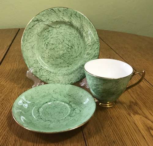 ROYAL ALBERT=GOSSAMER=TRIO=GREEN=TEA CUP=SAUCER=CAKE/SIDE PLATE=3 Piece=SMOOTH (cup) SHAPE 1=1950's
