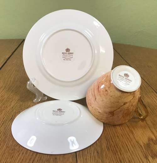 ROYAL ALBERT=GOSSAMER=TRIO=ORANGE=TEA CUP=SAUCER=CAKE/SIDE PLATE=3 Piece=SMOOTH (cup) SHAPE 1=1950's