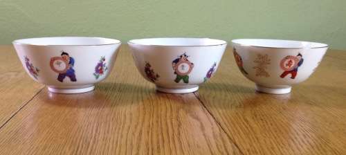 ORIENTAL PORCELAIN CHINESE x 2 TAIWANESE x 1 RICE BOWLS. 3 in TOTAL.