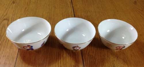 ORIENTAL PORCELAIN CHINESE x 2 TAIWANESE x 1 RICE BOWLS. 3 in TOTAL.
