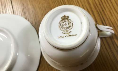 ROYAL WORCESTER ENGLAND DEMITASSE COFFEE Cup & Saucer GOLD CHANTILLY PATTERN EXPRESSO!!!