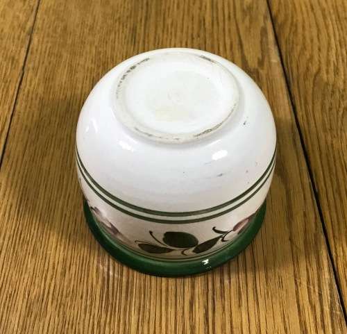 SUGAR BOWL OPEN Unmarked POTTERY EARTHENWARE TEA FLORAL GARLAND and GREEN TRIM.