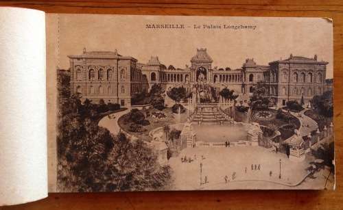 POSTCARD BOOKLET POST CARD FRANCE MARSEILLES 12 BLACK and WHITE CARDS PALACES TRAMS NOTRE-DAME CARS