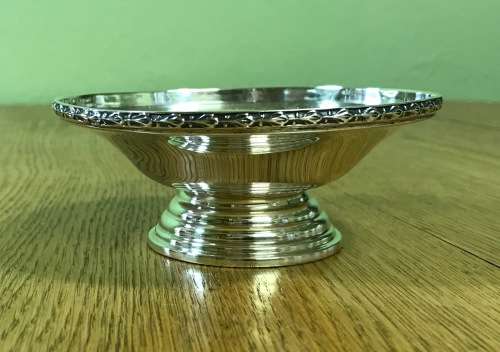 STERLING SILVER=ROUND BOWL=DISH=COMPOTE=1937=BIRMINGHAM=ENGLAND=ERNEST W. HAYWOOD=quite scarce!!!