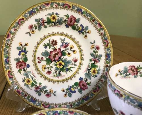 COALPORT MING ROSE TEA TRIO ENGLAND BONE CHINA FLOWERS BEAUTIFUL FLORAL PATTERN!! STUNNING!!!