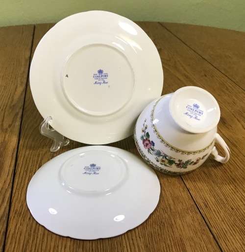 COALPORT MING ROSE TEA TRIO ENGLAND BONE CHINA FLOWERS BEAUTIFUL FLORAL PATTERN!! STUNNING!!!