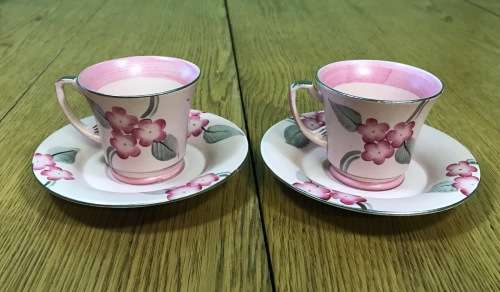 DEMITASSE Cup & Saucer x 2 CROWN DEVON FIELDINGS ENGLAND COFFEE EXPRESSO amazing PINK FLORAL DESIGN!
