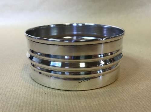 WINE COASTER SILVER PLATED WOODEN INSERT PLAIN with centred RIBBING awesome for your WINE BOTTLE!!!
