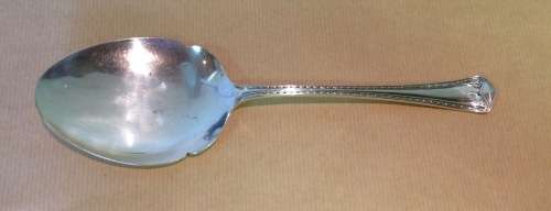 PASTRY SERVER CAKE LIFT PIE SERVER EPNS ELECTRO-PLATED NICKEL SILVER ENGLAND.
