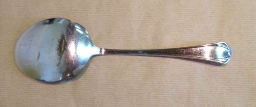 PASTRY SERVER CAKE LIFT PIE SERVER EPNS ELECTRO-PLATED NICKEL SILVER ENGLAND.