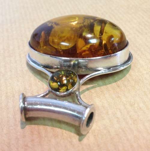 AMBER set in 925 STERLING SILVER PENDANT=HUGE=CABOCHON=TUNNEL for CHAIN/NECKLACE=MARKED=STUNNING!!!!