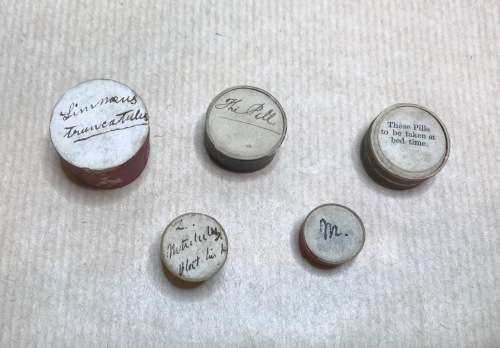 PILL BOXES x 5 MERLE NORMAN SUPER LUBRICATOR SAMPLE TIN VINTAGE CARDBOARD SMALL.