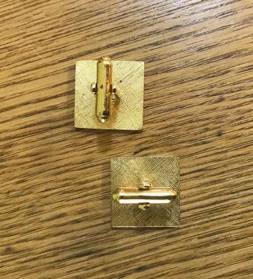 CUFF LINKS CUFFLINKS ICL INTERNATIONAL COMPUTERS LIMITED GOLD TONE golfer golf GREAT CONDITION!