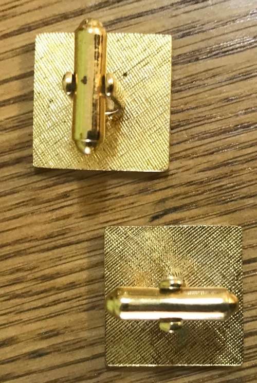 CUFF LINKS CUFFLINKS ICL INTERNATIONAL COMPUTERS LIMITED GOLD TONE golfer golf GREAT CONDITION!