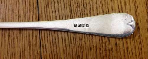 SILVER PLATED SERVING SPOON LONG EPNS HEAVY SIMPLE PATTERN and DESIGN.
