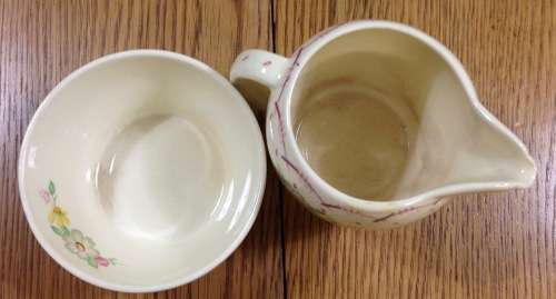 SUSIE COOPER PRODUCTION PRINTEMPS 1293 COFFEE SET CROWN WORKS BURSLEM ENGLAN KESTREL SHAPE POT.