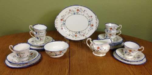 PARAGON BLOSSOM TEA SET RD. No. 744170 MILK JUG OPEN SUGAR CAKE PLATE 6 TRIOS STUNNING RARE 21 PIECE