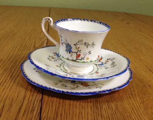 PARAGON BLOSSOM TEA SET RD. No. 744170 MILK JUG OPEN SUGAR CAKE PLATE 6 TRIOS STUNNING RARE 21 PIECE
