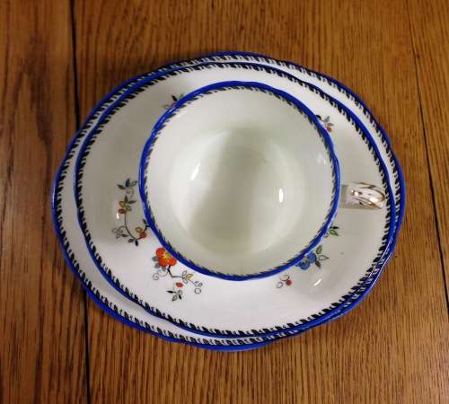 PARAGON BLOSSOM TEA TRIO RD. No. 744170 7826 1 TRIO STUNNING RARE 3 PIECE OVAL PLATES!! UNUSUAL!!! c