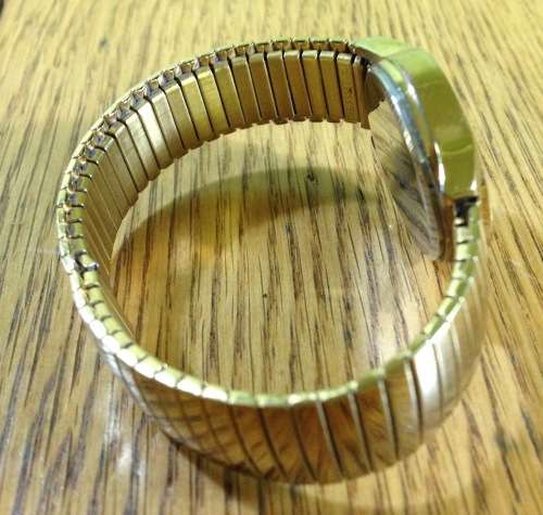 WATCH HALLMARK LADIES Wristwatch ALLOY COLLECTION QUARTZ STAINLESS STEEL GOLD PLATED? JAPAN MOVT.