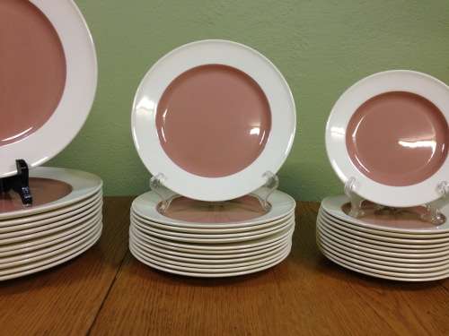 WEDGWOOD of ETRURIA & BARLASTON DINNER SERVICE PINK & WHITE 12 PLACE Setting 36 PIECES.