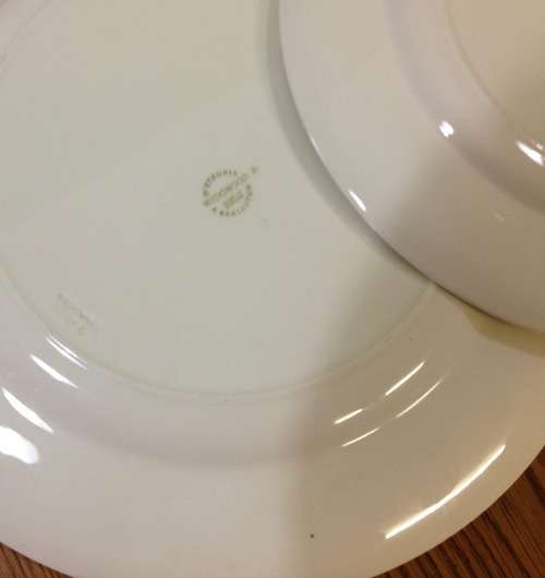 WEDGWOOD of ETRURIA & BARLASTON DINNER SERVICE PINK & WHITE 12 PLACE Setting 36 PIECES.