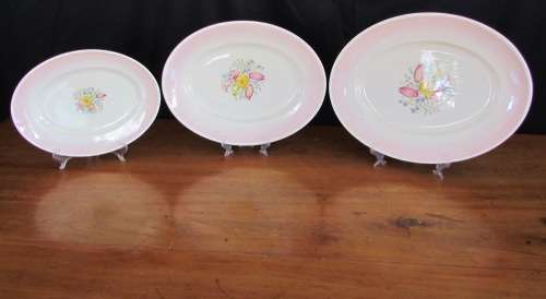SUSIE COOPER SWANSEA SPRAY FLORAL DINNER SERVICE 10 PLACE set 47 PIECES CROWN WORKS BURSLEM ENGLAND
